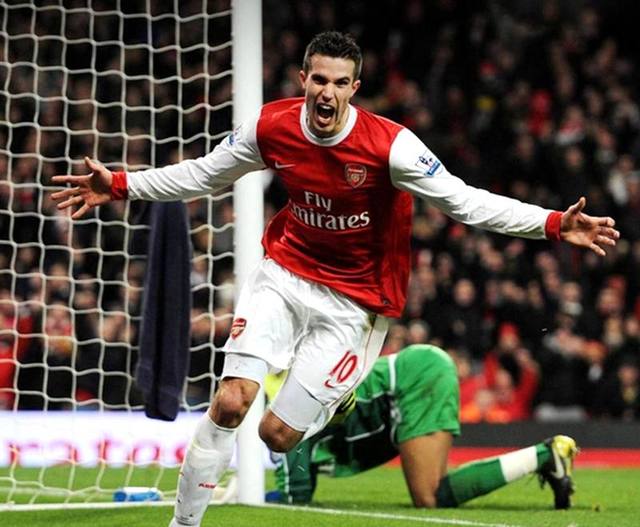 佩杜拉：因西涅拒绝了多份报价，坚持与萨里在拉齐奥重聚（佩杜拉：因西涅拒多家报价，执意在拉齐奥与萨里再聚首）