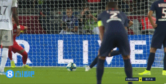 麦克阿瑟官推晒全队登长城照：回顾北京之行（麦克阿瑟官方推特发布全队登长城照：回顾北京之旅）