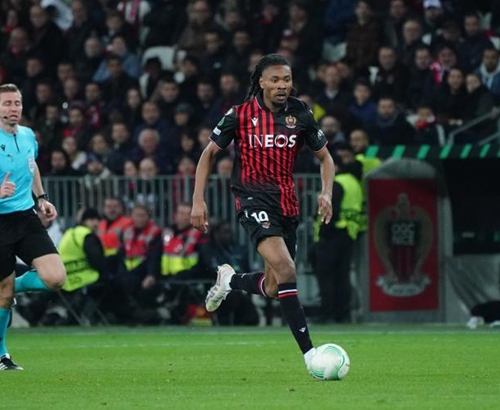 土媒：卢克曼接受加拉塔萨雷900万欧年薪，在等俱乐部谈妥（土媒：卢克曼接受加拉塔萨雷900万欧年薪，转会正待俱乐部达成一致）