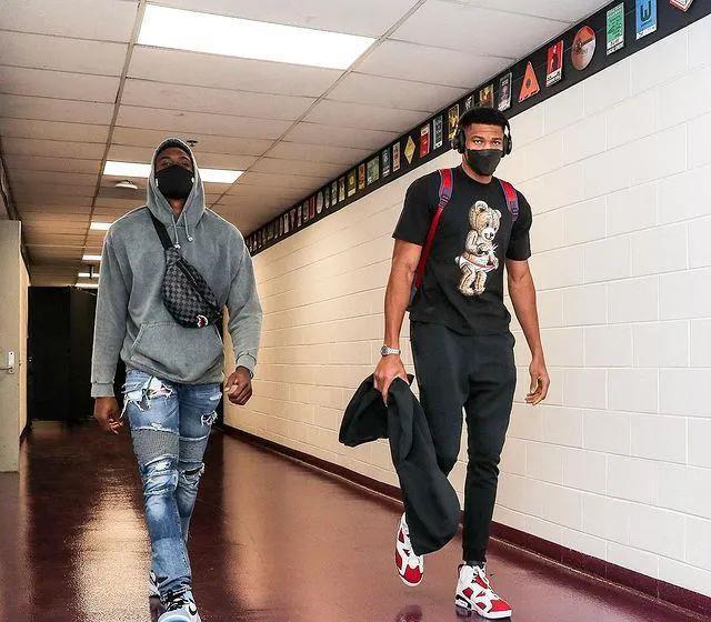 Tyc：国米有意维拉门将大马丁，将其视为索默的替代者（TyC：国米相中维拉门将马丁内斯，视其为索默接班人）