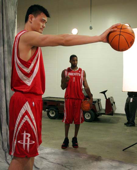 法国队11月大名单：姆巴佩领衔，坎特、谢尔基在列（法国队11月名单出炉：姆巴佩领军，坎特与谢尔基入选）