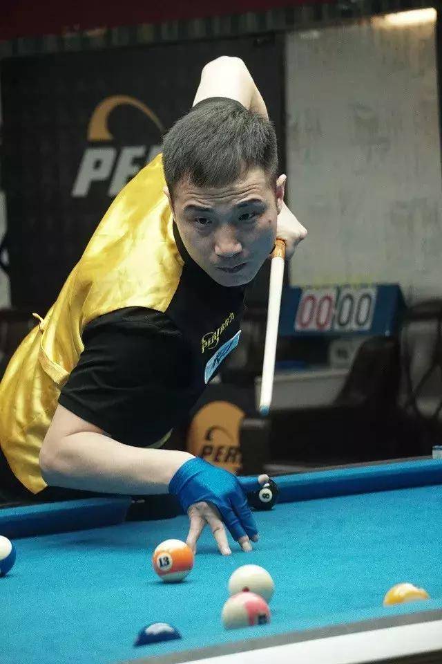 彩时刻充分 彩时刻充分